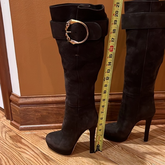 Gucci Heeled Boot - Picture 8 of 13